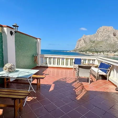 La Terrazza Sul Mare Lejlighed