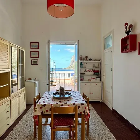 La Terrazza Sul Mare Lejlighed